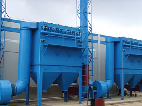 振動(dòng)篩混料機(jī)小型除塵器設(shè)備采石場(chǎng)脈沖除塵器